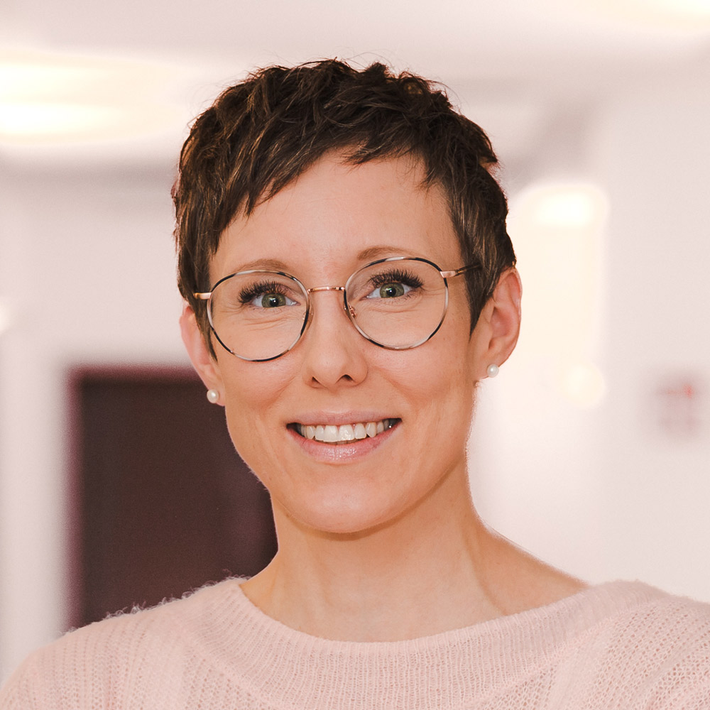 Theresa Zecher